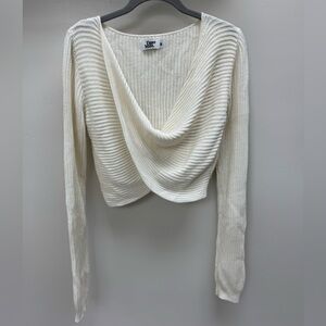 Tiger Mist White Deep V-Neck Cropped Knit Sweater